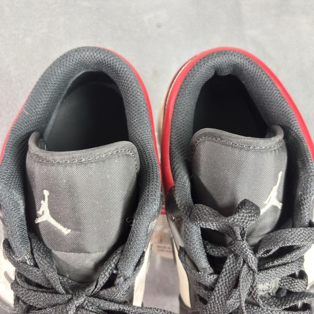 Nike Air Jordan 1 Low Bred Toe Men's Size 10 Black Red White Leather Sneakers - Picture 7 of 10